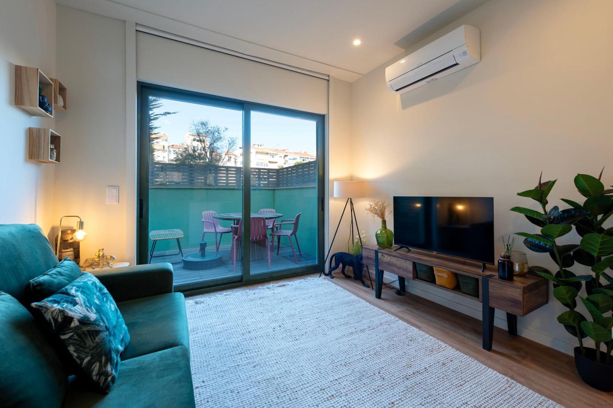 Апартаменты Exotic Flat With Shared Pool & Garden Порту Экстерьер фото